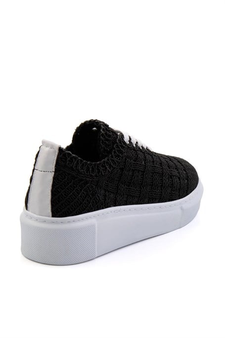 Siyah Hakiki Deri Kadın Sneaker K01303018616