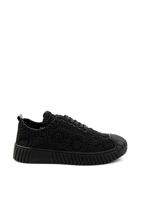 Siyah Hakiki Deri Kadın Sneaker K01331175016