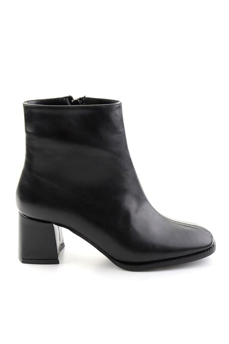 Siyah  Kadın Bot & Bootie K02233003009