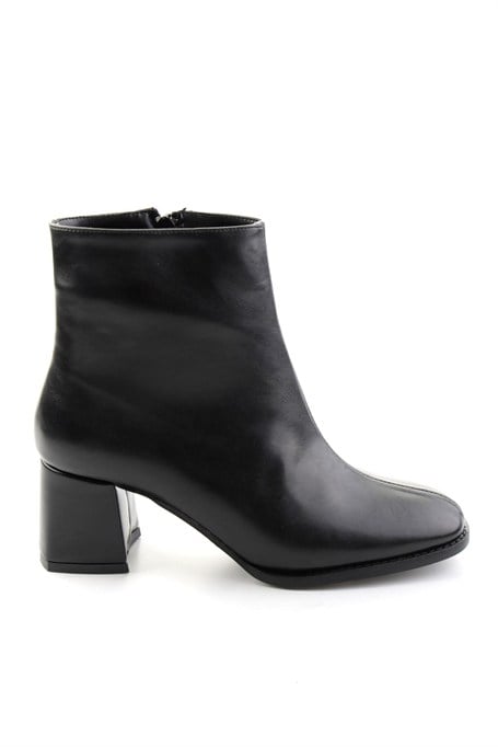 Siyah  Kadın Bot & Bootie K02233003009