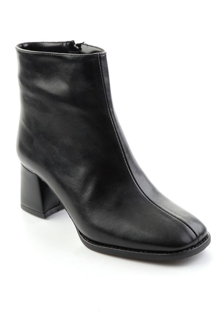 Siyah  Kadın Bot & Bootie K02233003009
