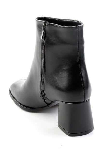 Siyah  Kadın Bot & Bootie K02233003009