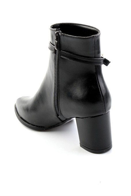 Siyah  Kadın Bot & Bootie K02233004009