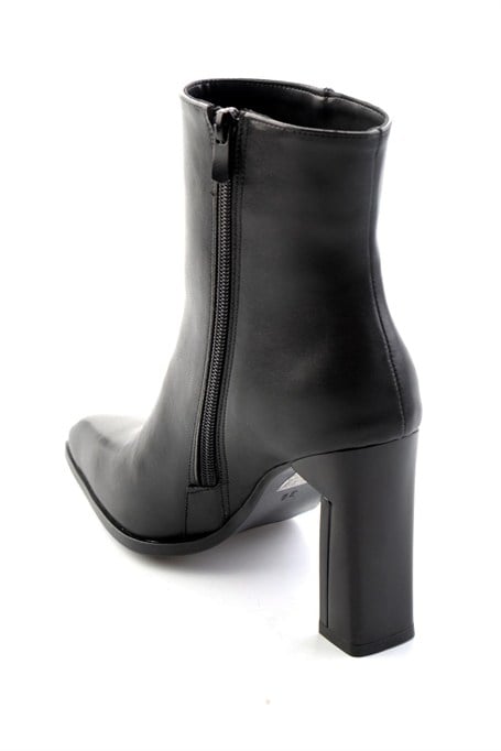 Siyah  Kadın Bot & Bootie K02565070109