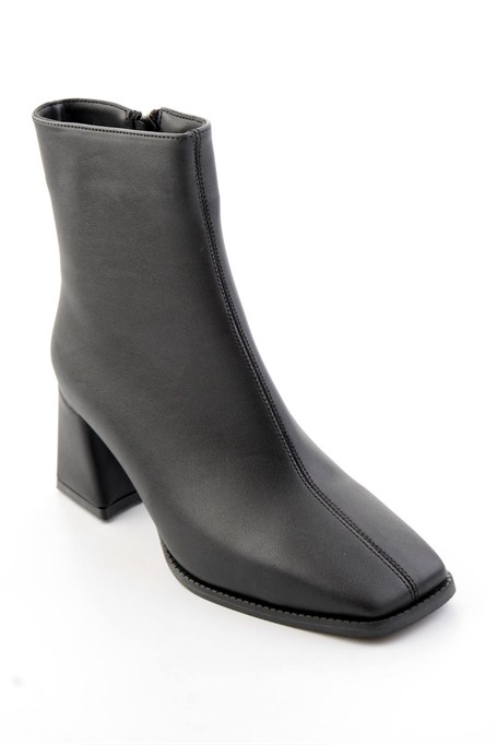 Siyah  Kadın Bot & Bootie K02824255009