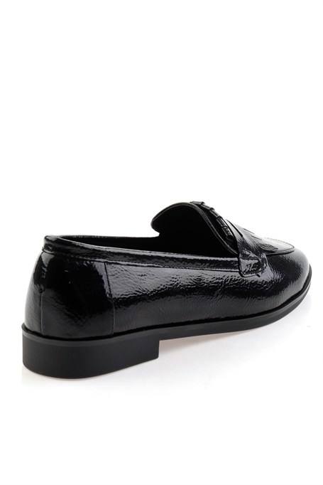 Siyah  Kadın Loafer Ayakkabı K01212011012