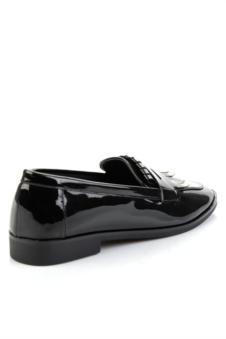 Siyah  Kadın Loafer Ayakkabı K01212011098