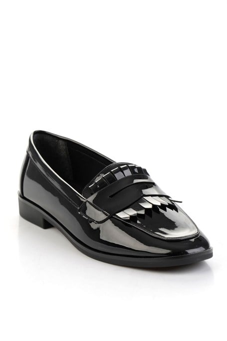 Siyah  Kadın Loafer Ayakkabı K01212011098