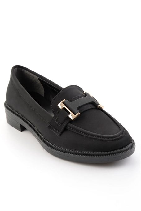 Siyah  Kadın Loafer Ayakkabı K01216100071