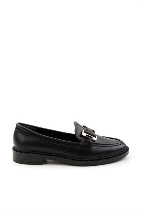 Siyah  Kadın Loafer Ayakkabı K01216100009