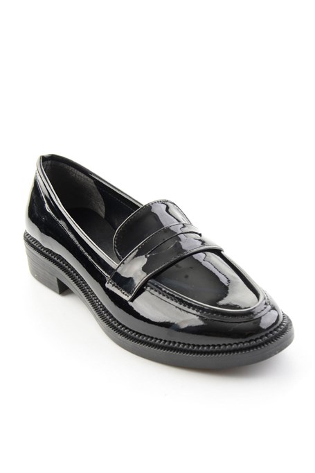 Siyah  Kadın Loafer Ayakkabı K01216100198