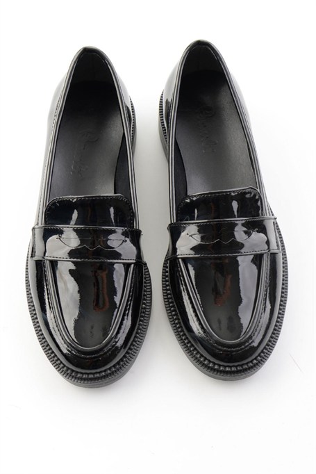 Siyah  Kadın Loafer Ayakkabı K01216100198