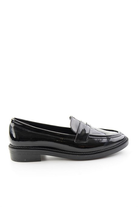 Siyah  Kadın Loafer Ayakkabı K01216100198