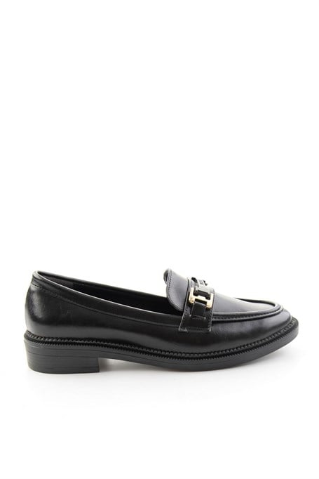 Siyah  Kadın Loafer Ayakkabı K01216100409