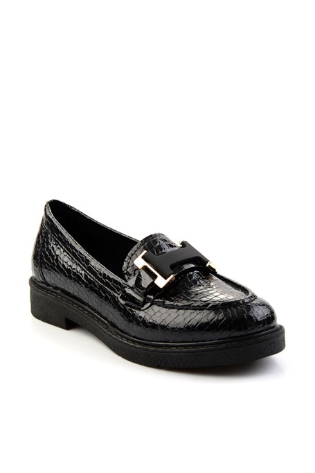 Siyah  Kadın Loafer Ayakkabı K01257050011