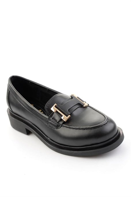 Siyah  Kadın Loafer Ayakkabı K01257050309