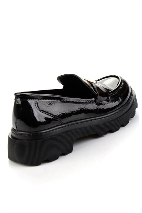 Siyah  Kadın Loafer Ayakkabı K01257061012
