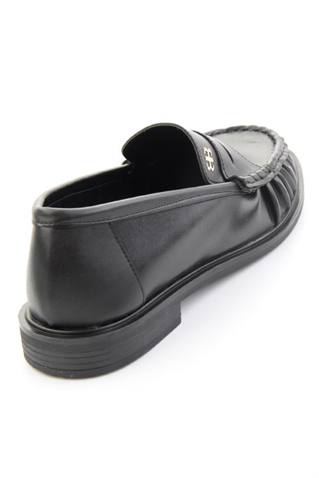 Siyah  Kadın Loafer Ayakkabı K01503728309