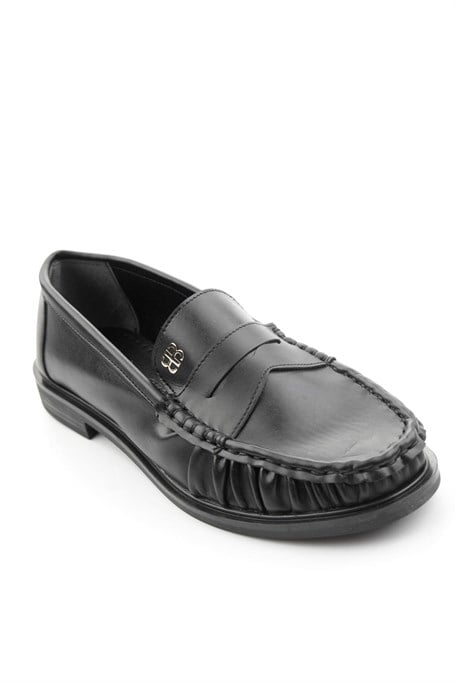 Siyah  Kadın Loafer Ayakkabı K01503728309