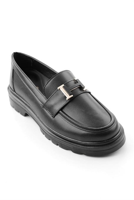Siyah  Kadın Loafer Ayakkabı K01536105309