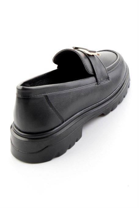Siyah  Kadın Loafer Ayakkabı K01536105309