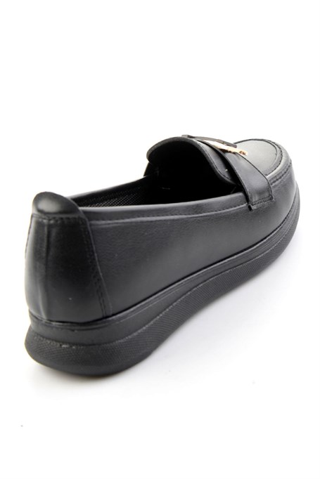 Siyah  Kadın Loafer Ayakkabı K01536105909