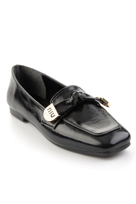 Siyah  Kadın Loafer Ayakkabı K01641022442