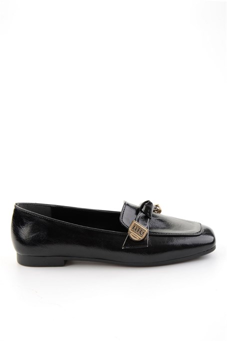 Siyah  Kadın Loafer Ayakkabı K01641022442
