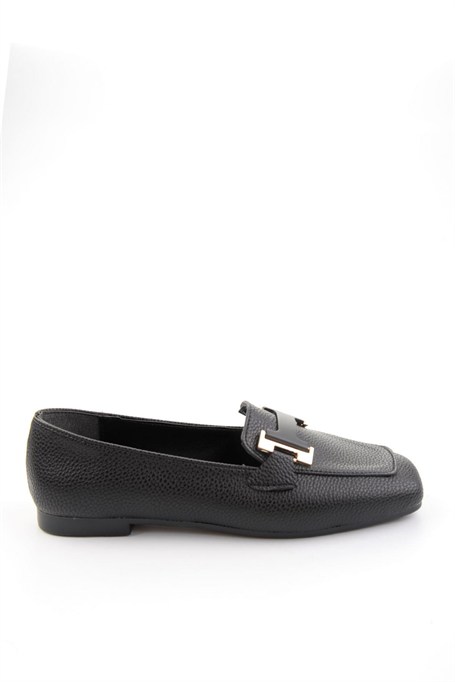 Siyah  Kadın Loafer Ayakkabı K01641022709