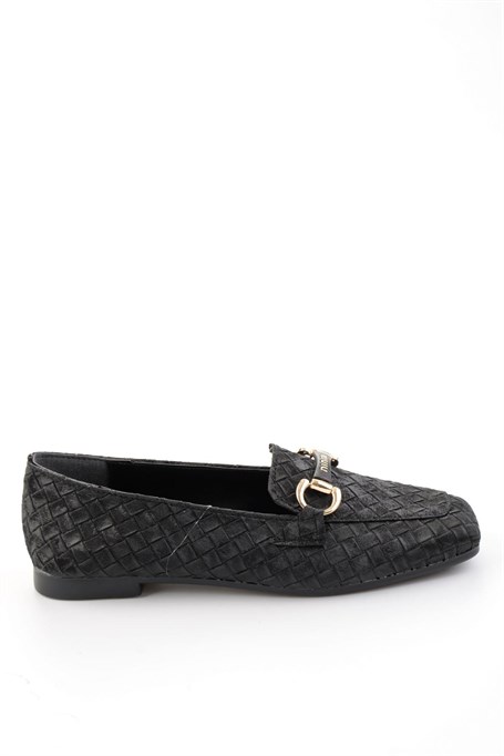 Siyah  Kadın Loafer Ayakkabı K01641023071