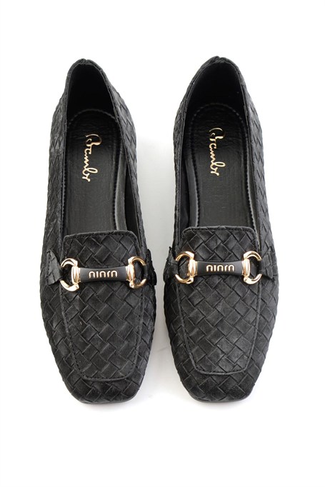 Siyah  Kadın Loafer Ayakkabı K01641023071