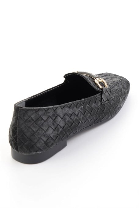 Siyah  Kadın Loafer Ayakkabı K01641023071