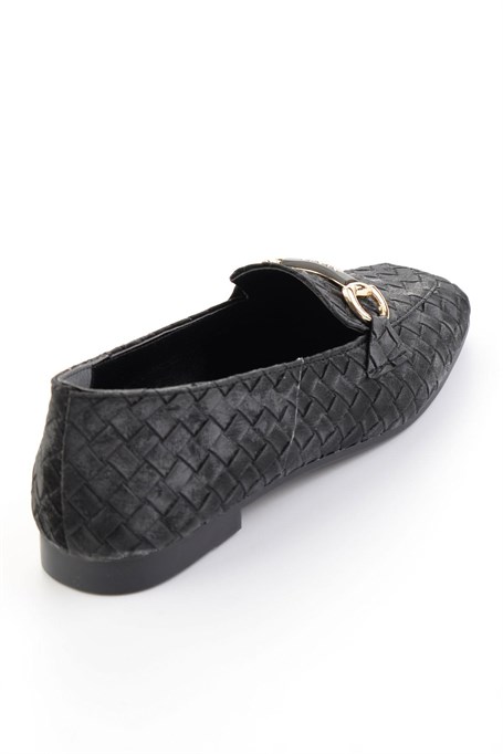 Siyah  Kadın Loafer Ayakkabı K01641023071