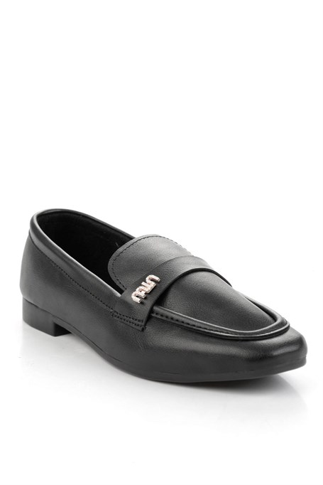 Siyah  Kadın Loafer Ayakkabı K01688011609