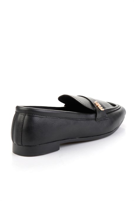 Siyah  Kadın Loafer Ayakkabı K01688011609