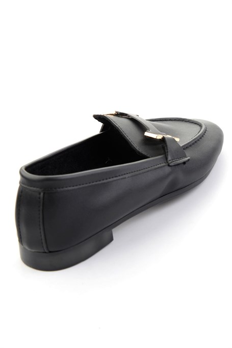 Siyah  Kadın Loafer Ayakkabı K01688012209