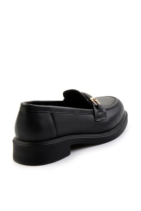 Siyah  Kadın Loafer Ayakkabı K01714130009