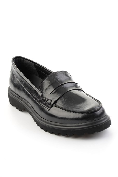 Siyah  Kadın Loafer Ayakkabı K01936051009