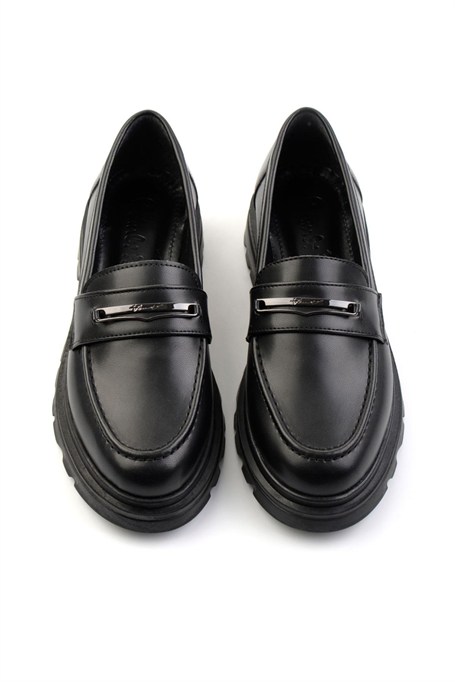 Siyah  Kadın Loafer Ayakkabı K01997010709