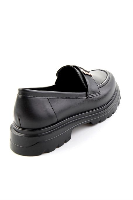 Siyah  Kadın Loafer Ayakkabı K01997011309