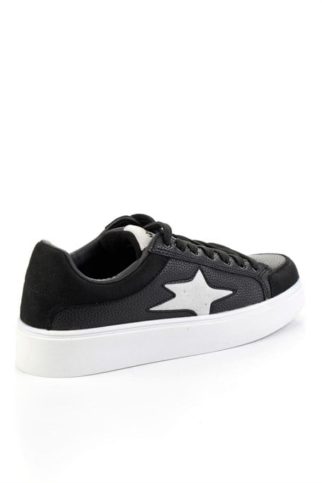 Siyah  Kadın Sneaker K01027060009