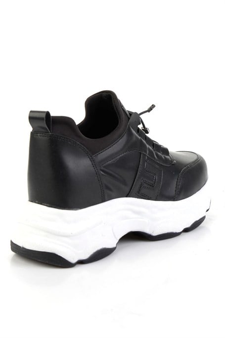 Siyah  Kadın Sneaker K01093400409