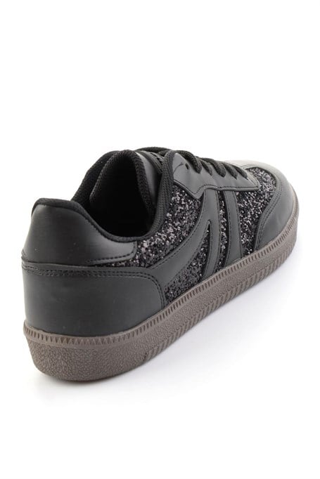 Siyah  Kadın Sneaker K01093400809