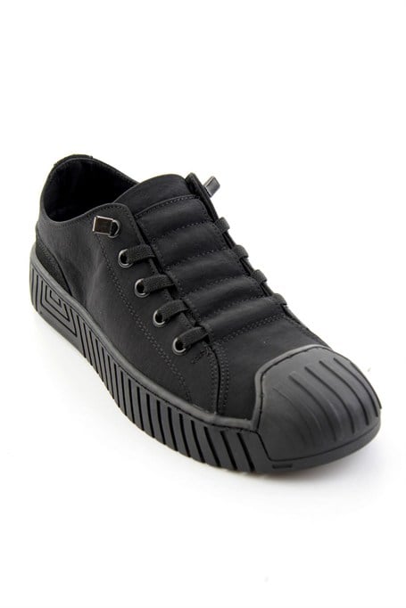 Siyah  Kadın Sneaker K01175127404
