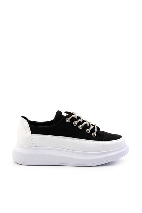 Siyah  Kadın Sneaker K01179222237