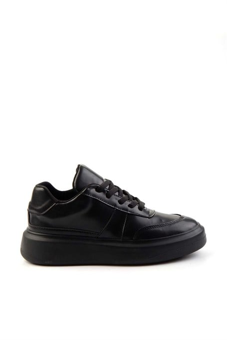 Siyah  Kadın Sneaker K01212120209
