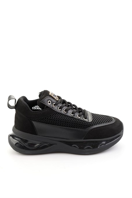 Siyah  Kadın Sneaker K01228091422