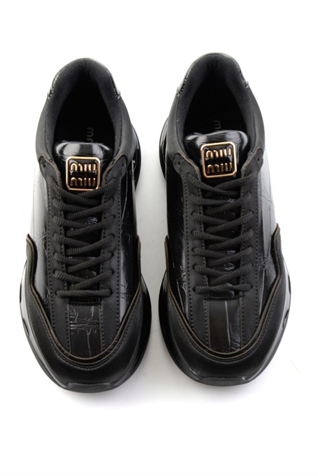Siyah  Kadın Sneaker K01228092109