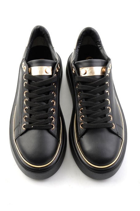Siyah  Kadın Sneaker K01234050609