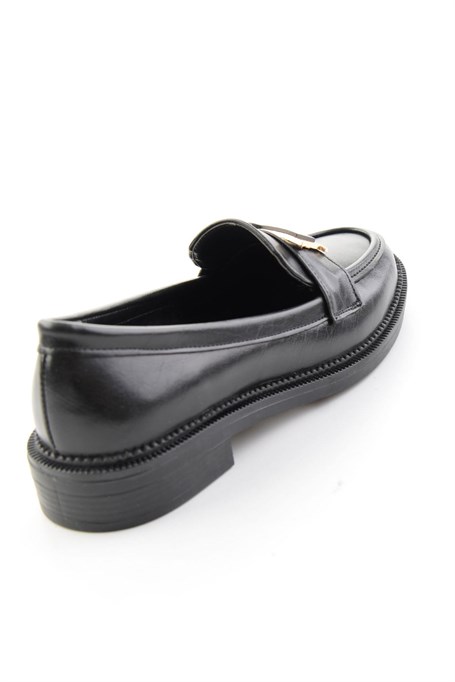 Siyah Kırışık  Kadın Loafer Ayakkabı K01216100542